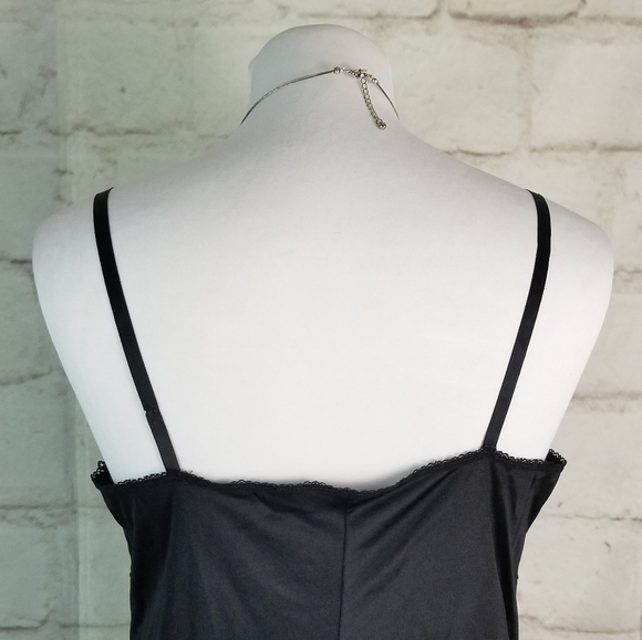 Vintage Smart Size 38 Black Slip Chemise Short Nightie Lace Inlay Bustline - Picture 5 of 6